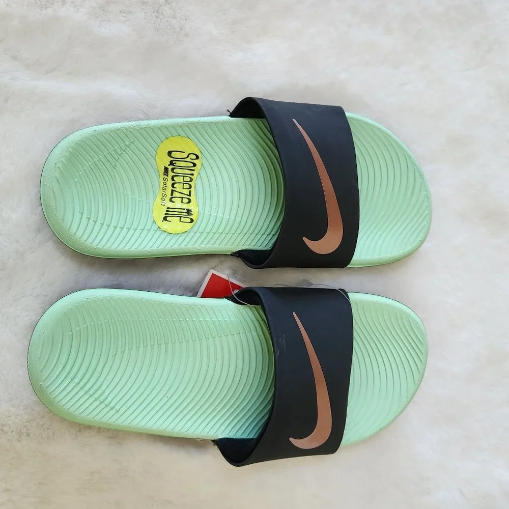 Nike Kawa Slide 819352 010 Unisex Kids  Black/Bronze Size 1Y NWT